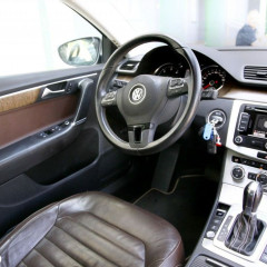 Volkswagen Passat Variant 2.0 TDI DSG BlueMotion Technology Exclusive