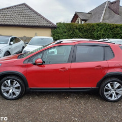 Peugeot 2008 1.2 Pure Tech GPF Signature S&S EAT6