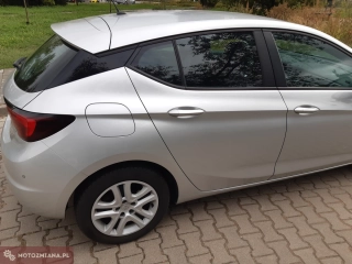 Opel Astra 1,4T 125 KM Enjoy 2020 1 rejestracja