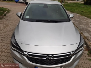 Opel Astra 1,4T 125 KM Enjoy 2020 1 rejestracja