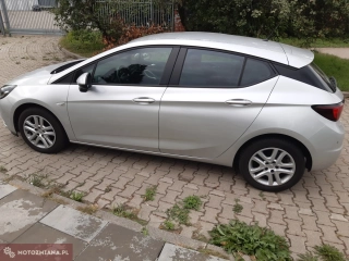 Opel Astra 1,4T 125 KM Enjoy 2020 1 rejestracja