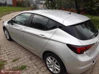 Opel Astra 1,4T 125 KM Enjoy 2020 1 rejestracja