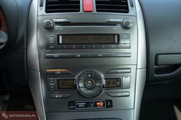 Toyota Auris 1.6 Dual VVTI 124km Klimatronic Tempomat LUNA